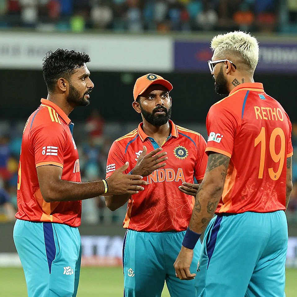 14 नाम, तीन अनकैप्ड, एक गायब कीपर: पाकिस्तान की स्क्वाड शीट का वह कॉलम जिसे कोई नहीं खोलता